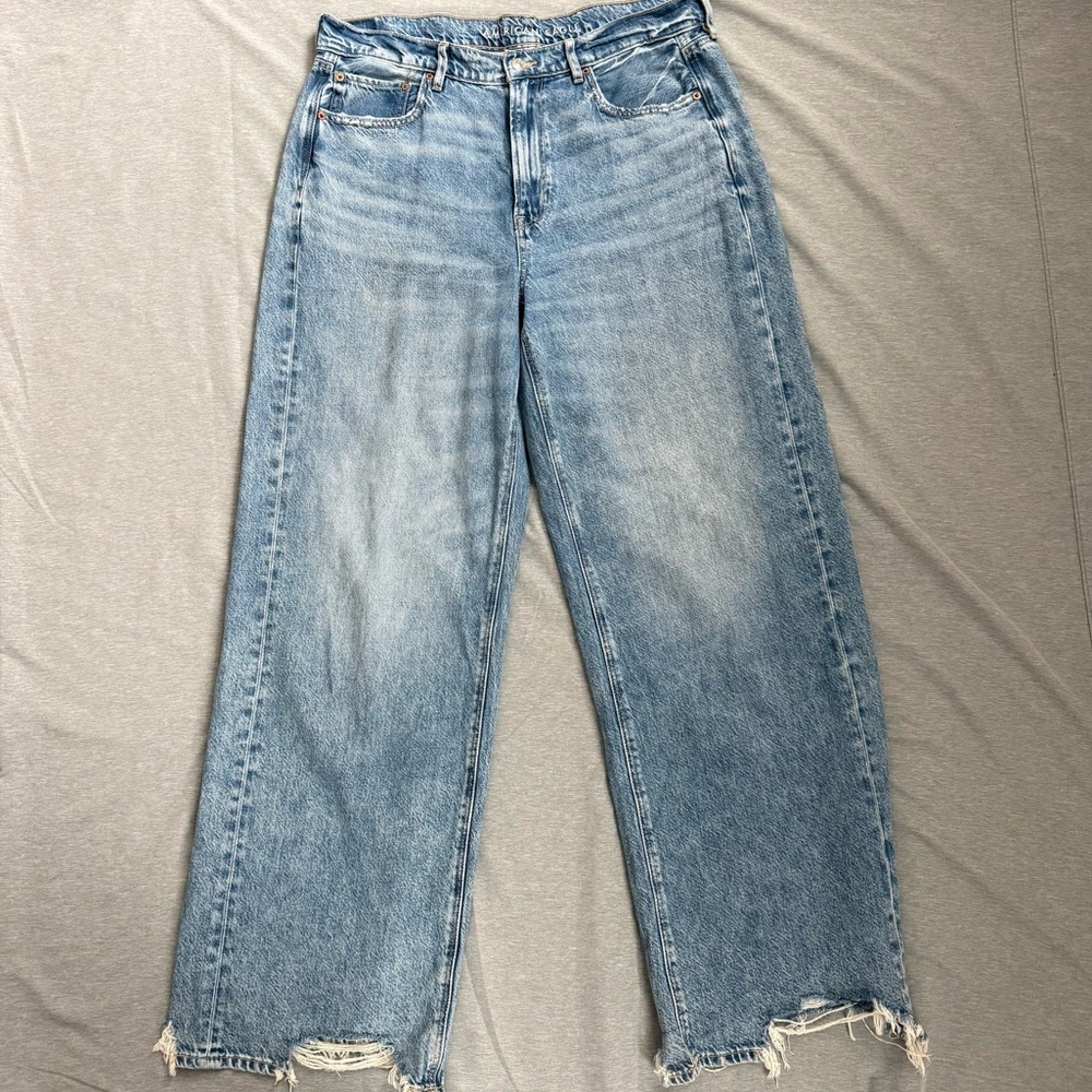 American Eagle Super High Rise Baggy Wide Leg Jeans 14L Medium Wash